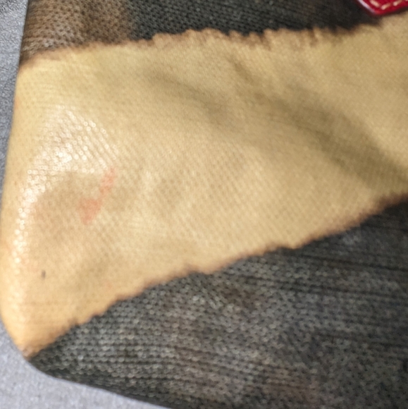 Vintage Dooney and Bourke canvas coated animal print large handbag. - Picture 14 of 15